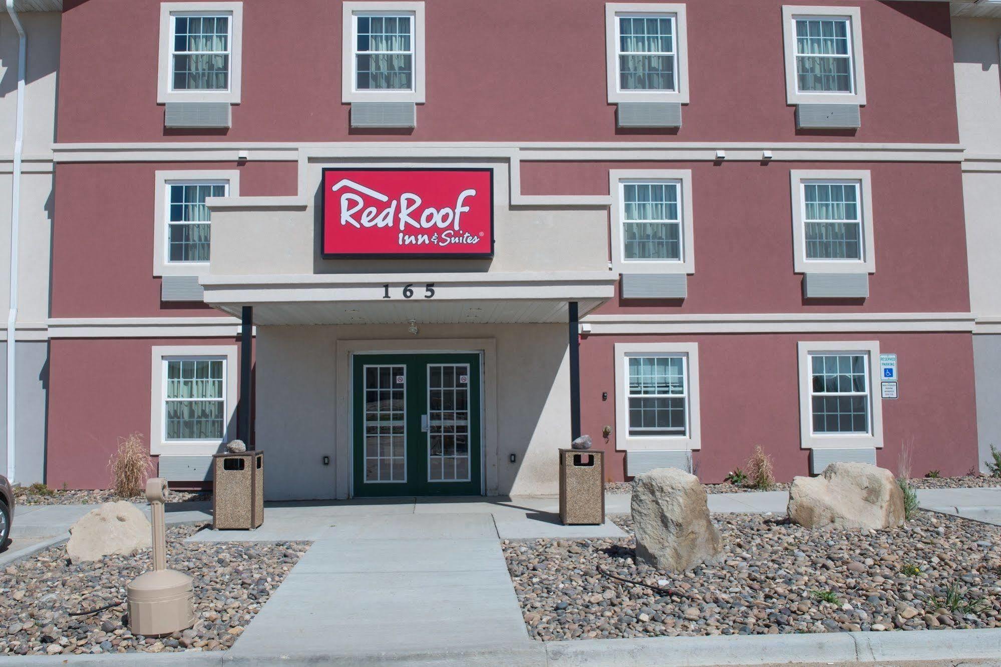 Red Roof Inn & Suites Dickinson Exterior foto